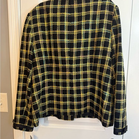 Requirements women’s plaid blazer - Picture 6 of 7